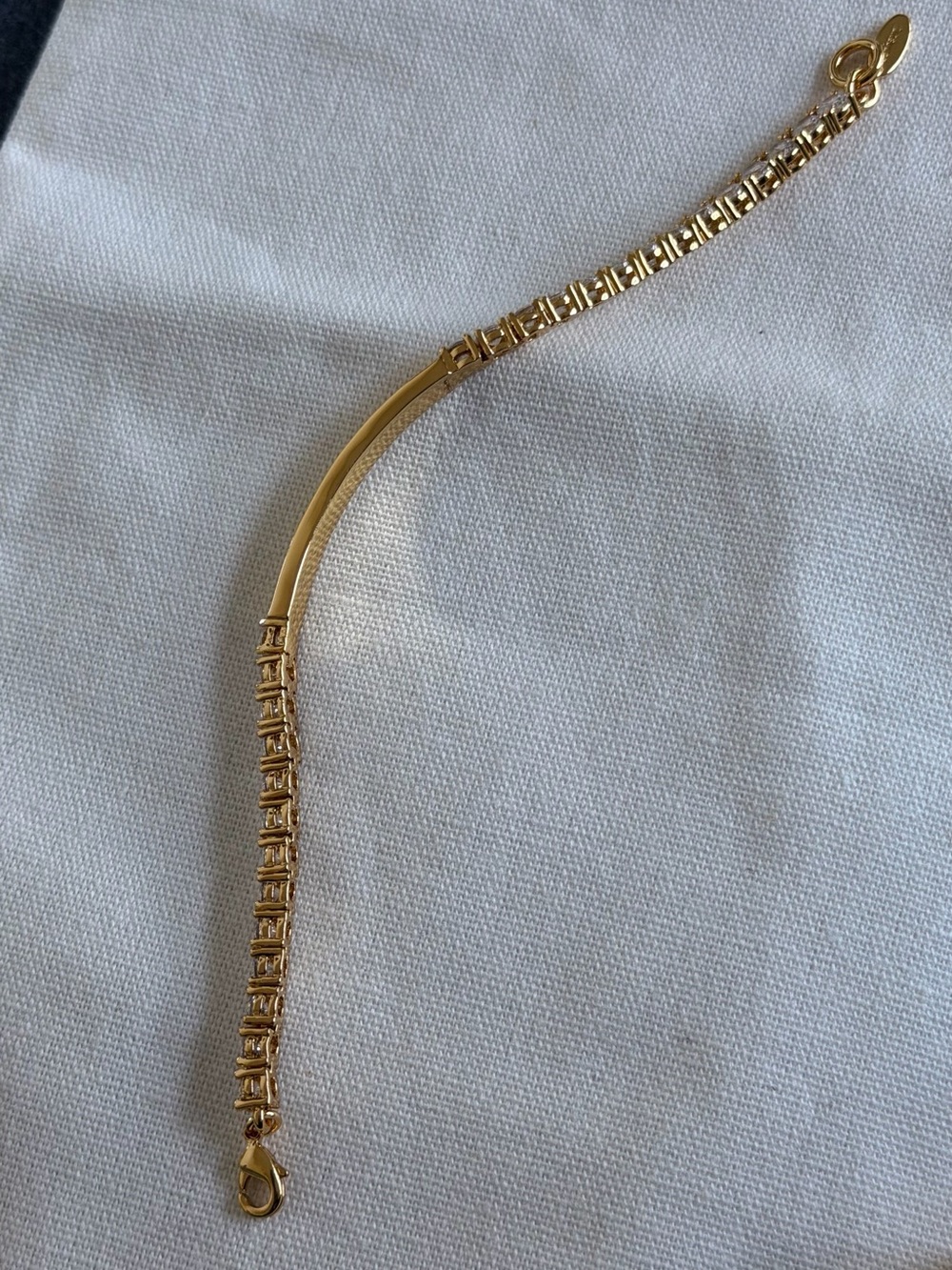 LIKE NEW. Bonheur Jewelry Anik 7 inch tennis bracelet - Picture 4 of 7